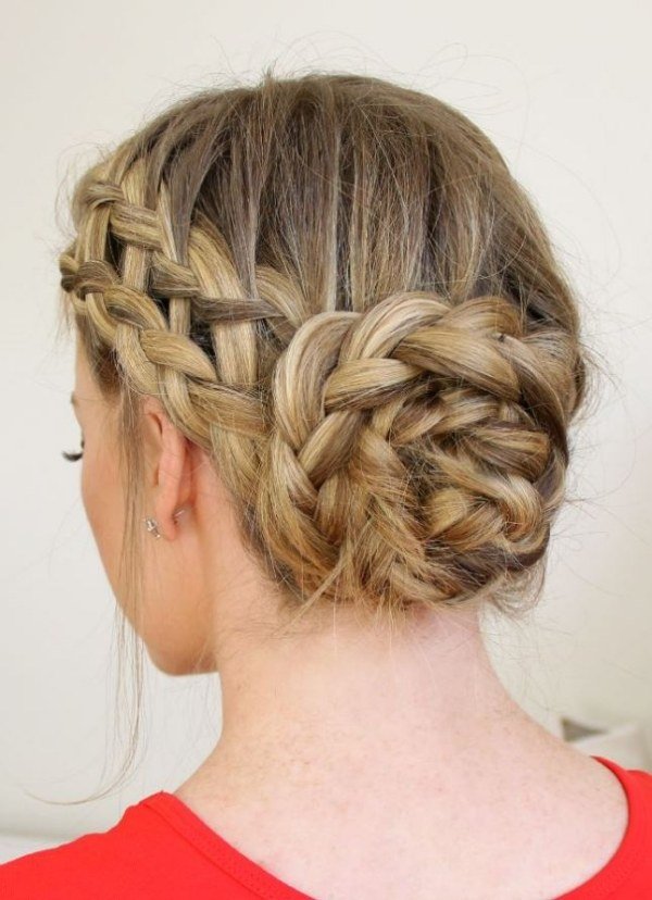 Updo s návodom na zapletanie drdolu na úpravu účesu pôsobivé-updos-s-drdo-pletenie-pokyny