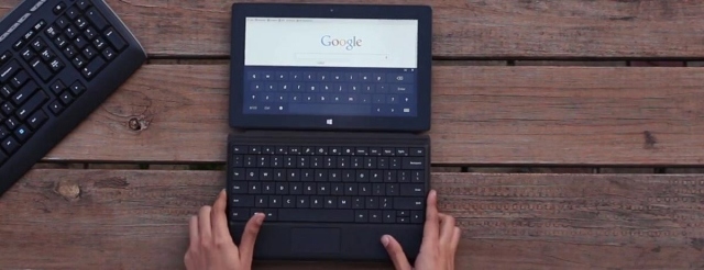 Bežná klávesnica počítača zaberá veľa miesta počítač-klávesnica-vzduch-typ-prototyp-tech-zázrak