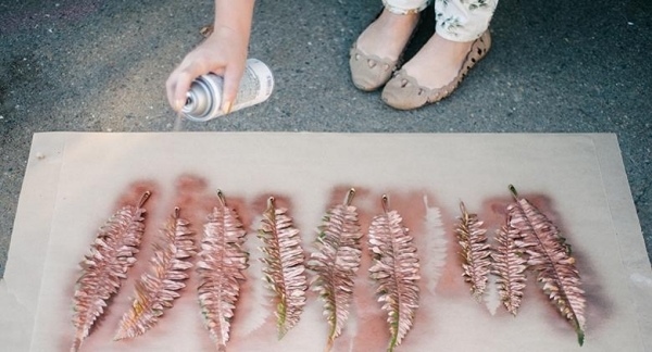 Príprava listov s bronzom veniec-1-bronzová maľba-urob si sám-dekorácia