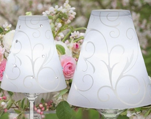 Používajte poháre na víno a pergamenový papier sviečky-pohár na víno-svadba-dekorácia-nápad