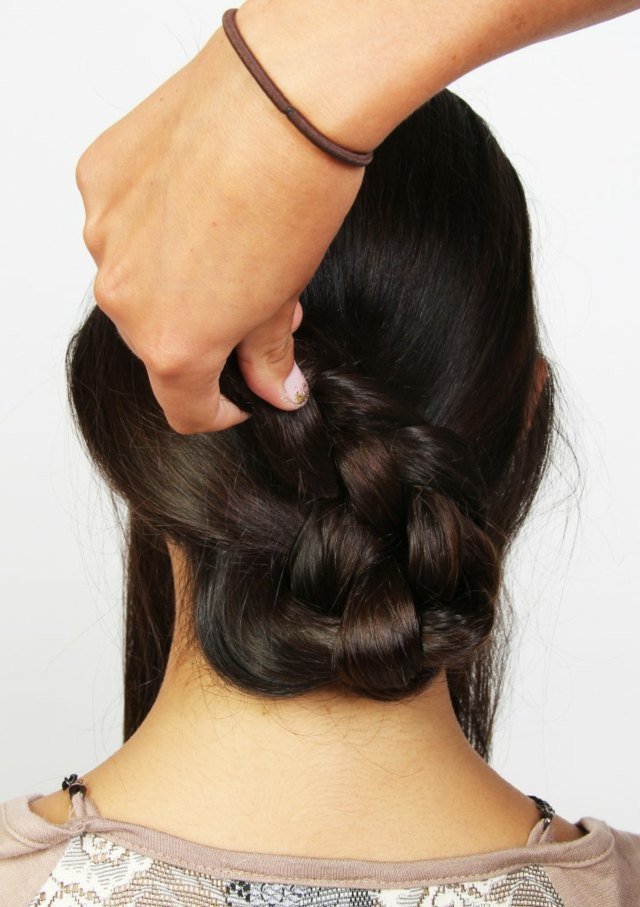 Pletené účesy Updo Pokyny Fotky Pokyny Updo Fotky Krok 2