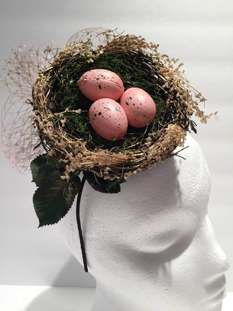 nápad-na-veľkonočné vajíčka-plast-ružové-škvrny-pekný-dizajn