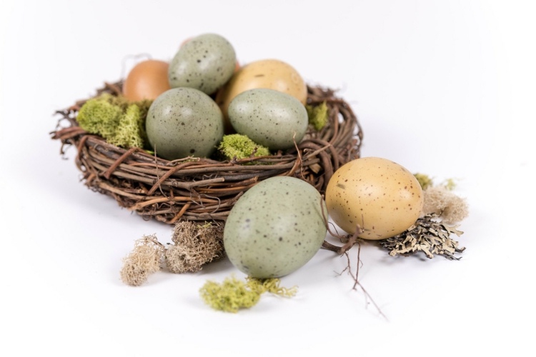 nápad na veľkonočné vajíčka umelo-urob si sám-mach-modro-žltá