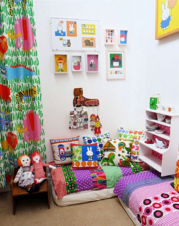 plyšové detské izbičky pestré patchworkové vankúšiky