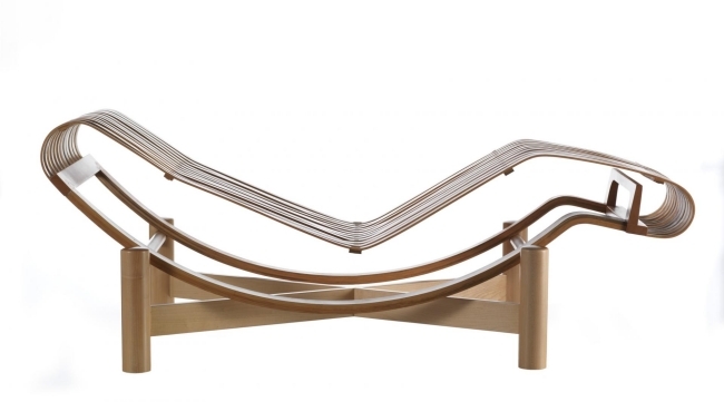 chaise longue tokyo cassina drevené lamely curvy ležadlo tokyo cassina drevené lamely krivky