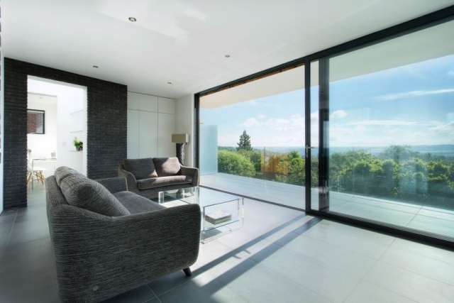 4-Výhľady-druhé poschodie-terasa-obývačka