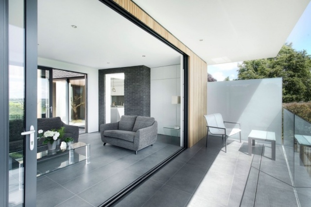 4-vyhliadky-terasa-obývací priestor-moderný