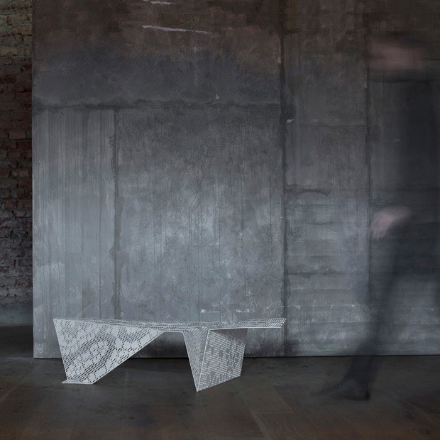 dizajnový konferenčný stolík white tip miro roman luka vlahovic dizajnový stolík white tip miro roman luka vlahovic