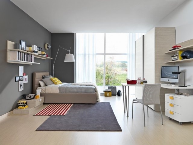 čalúnená posteľ-detská izba-teenager-izba-stena-farba-tmavá-skriňa-posuvné-dvere