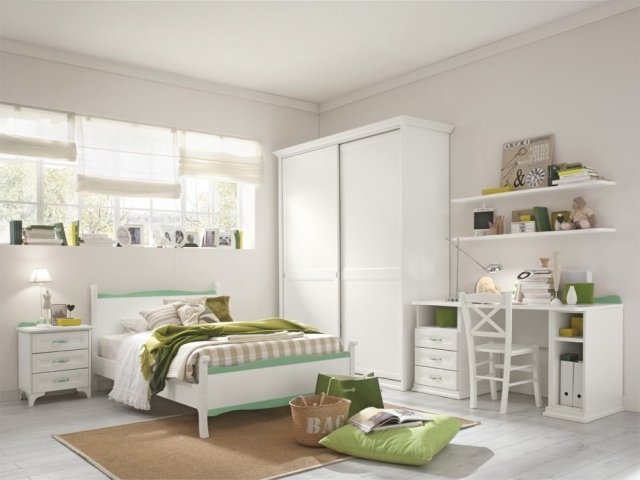 Moderná-miestnosť pre mládež-jednotlivé kusy-vidiecky štýl-ochrana okien-skladané žalúzie