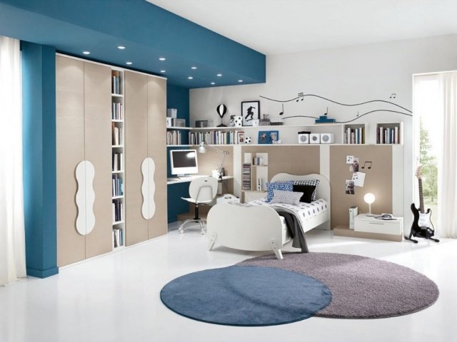 interiér pre teenagerov-nápady-hudba-fanúšikovia-obtisky na stenu-hravý-nábytok-dizajn