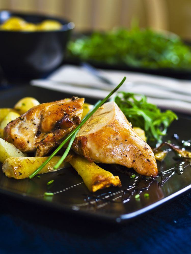 pripravujete si grécke recepty sami, jednoducho vynikajúci tradičný kuracie citrón