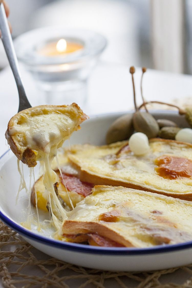 Raclette recepty nápady party-jedlo-panvica-gril