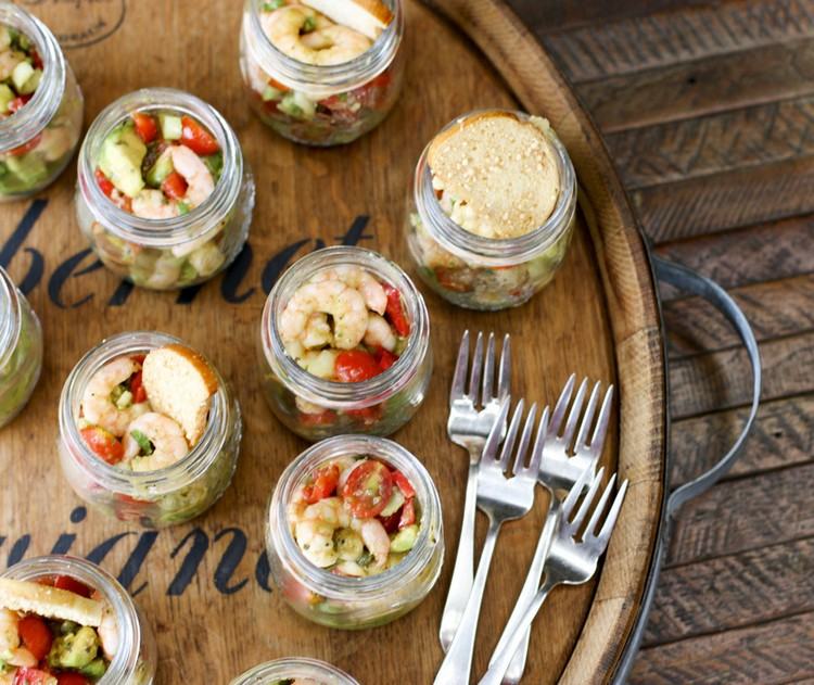 predjedlá-v-skle-šalát-krevety-studené-predkrmy-recepty