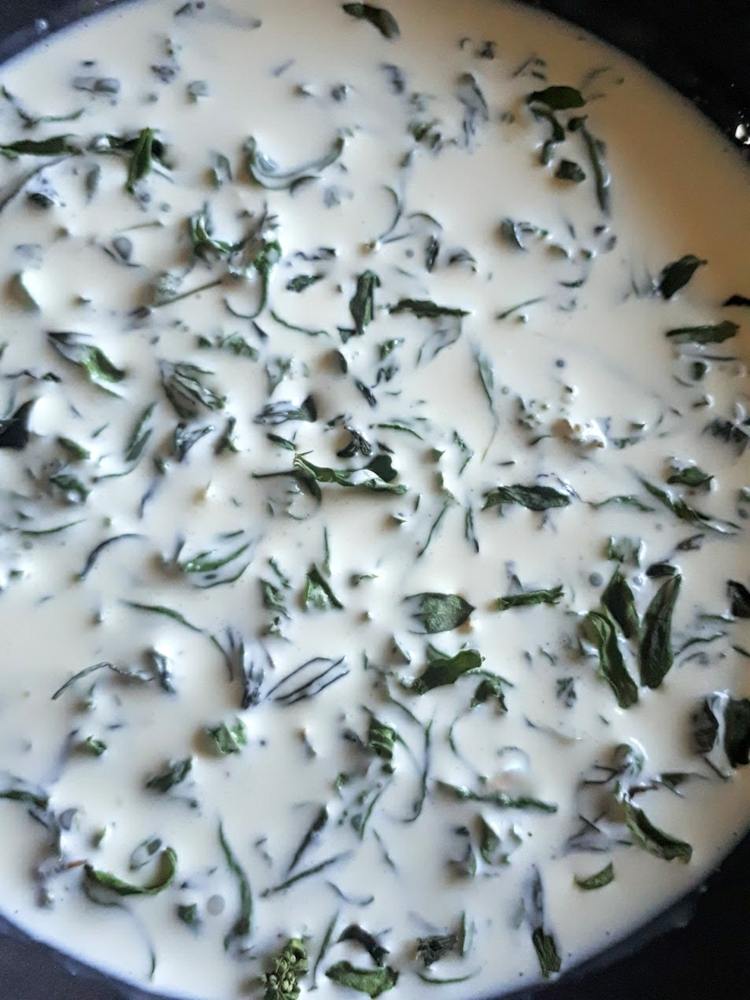 Recepty na dreň - listy a kvety nechajte cez noc namočiť v mlieku