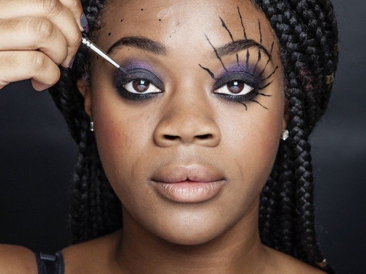 Vytvorte pavučinu pomocou gélovej očnej linky