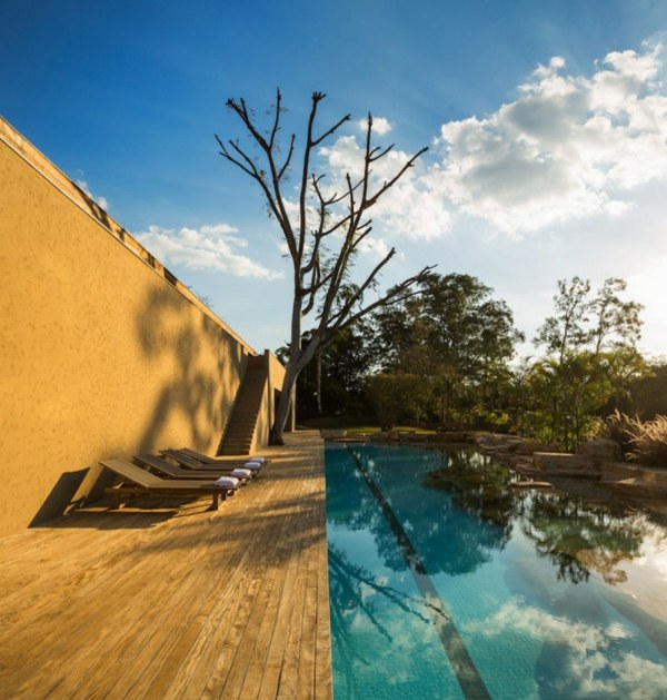 Tipy na drevenú terasu na kúpalisko