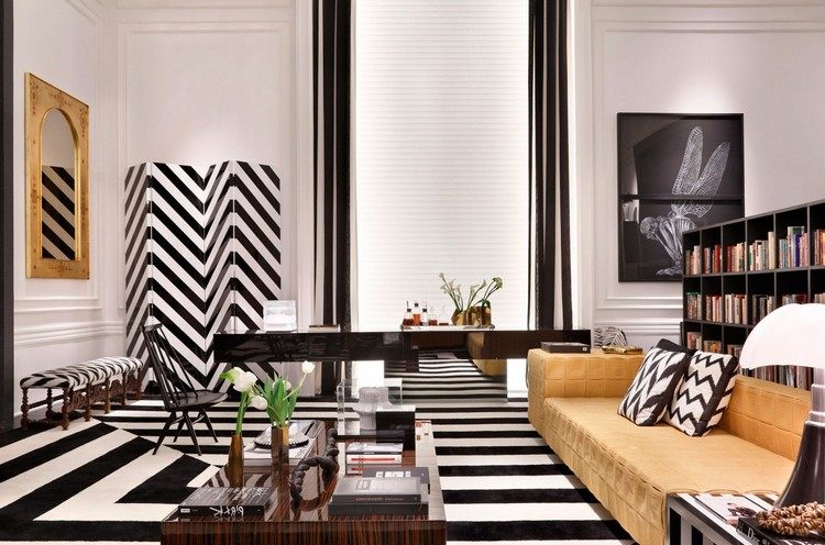 zostava-čierna-biela-obývacia izba-žltá pohovka-zlatá-zrkadlová-rám