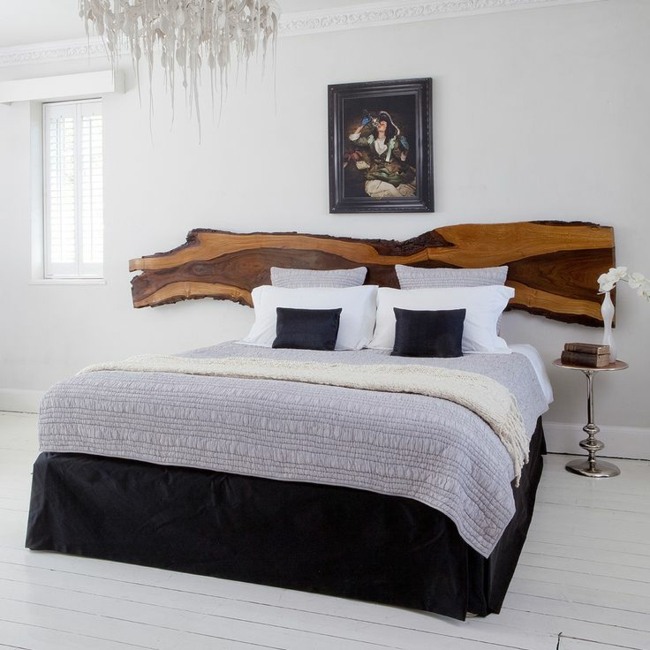 Čelo postele spálne z lakovaného dreva Drevená spálňa je moderne vyzdobená