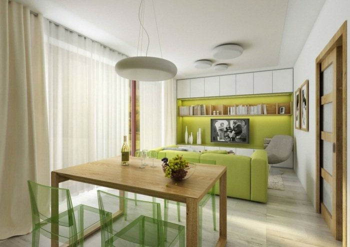 tvar biele fronty zelená sklenená zadná stena