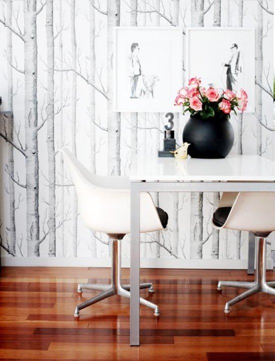 malý byt jedálenský stôl stena dizajn tapeta drevená podlaha malý byt jedálenský stôl stena dizajn tapeta drevená podlaha