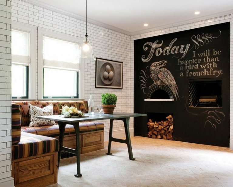 Rustikálne posedenie posedenie v kuchyni rustikálna tabuľa pec na pizzu drevená lavica biela tehla