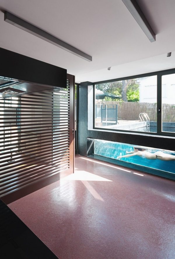 pristavaný dvojdom s asymetrickou fasádou schwimmbeck pristavaný dvojdom s asymetrickým fasádnym bazénom