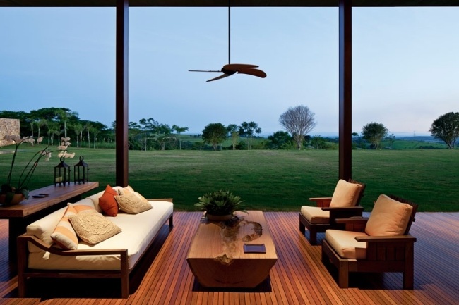 moderný dom s terasou z Brazílie s plochou strechou a terasou dom s plochou strechou, brazília, teaková podlaha, terasa