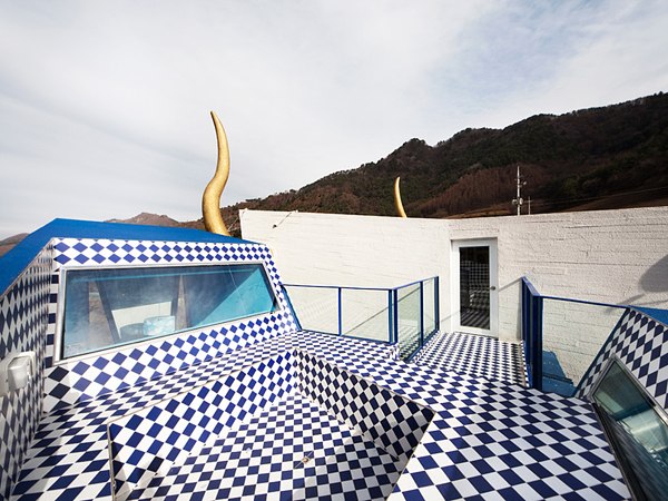 dizajnové penzióny pre strešné bazény s moderným interiérom