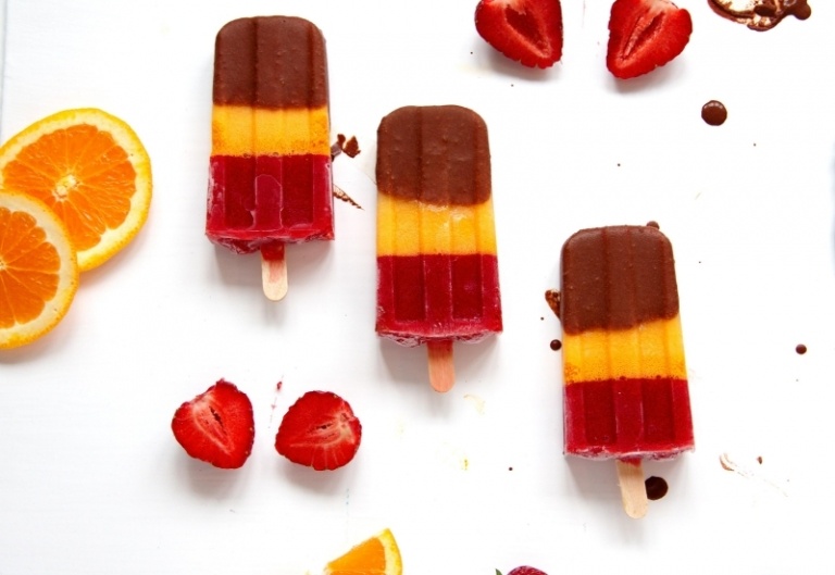 Vyrobte si zmrzlinu, jogurt a bobuľovú šťavu