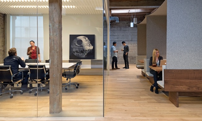 Nápad na dizajn interiéru kancelárie