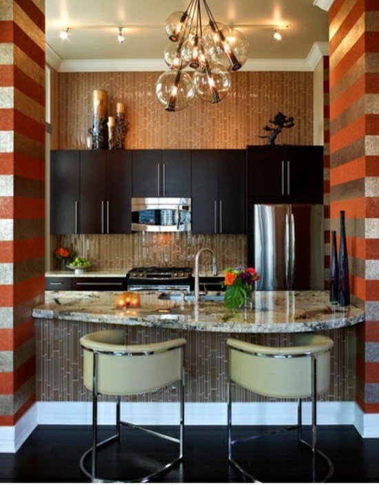 Kreatívne malé kuchynsko-eklektické rozloženie