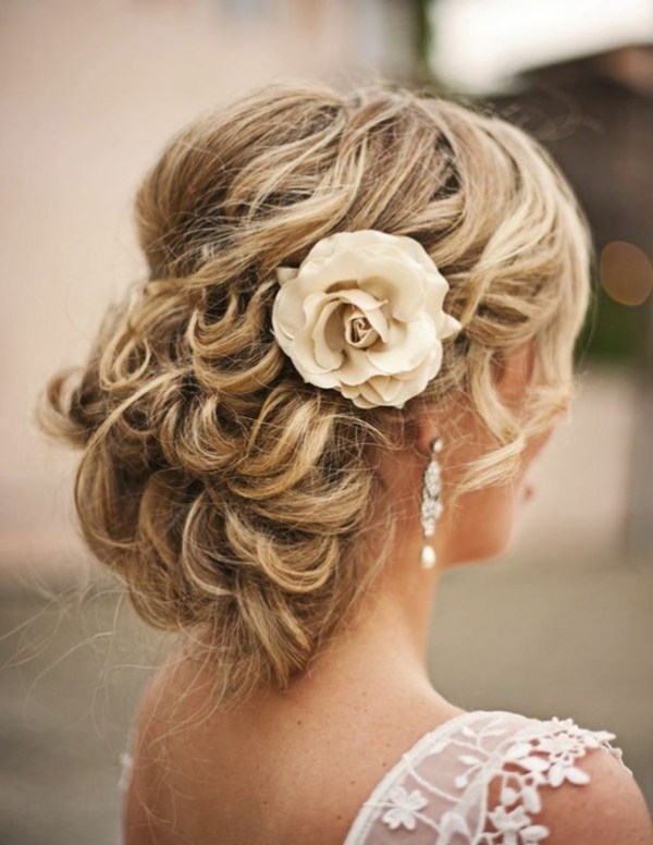 šik pletená čelenka kvety elegantné látkové doplnky do vlasov