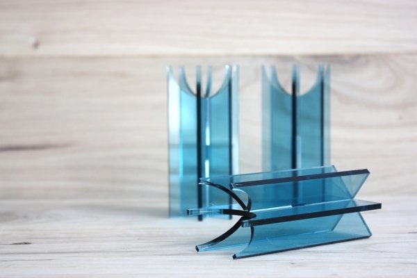 papraď-obrázok-vajíčko-pohár-modré-sklo-akryl