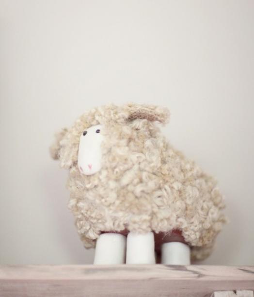 dekorácia do detskej izby s pastelovými farbami deatil