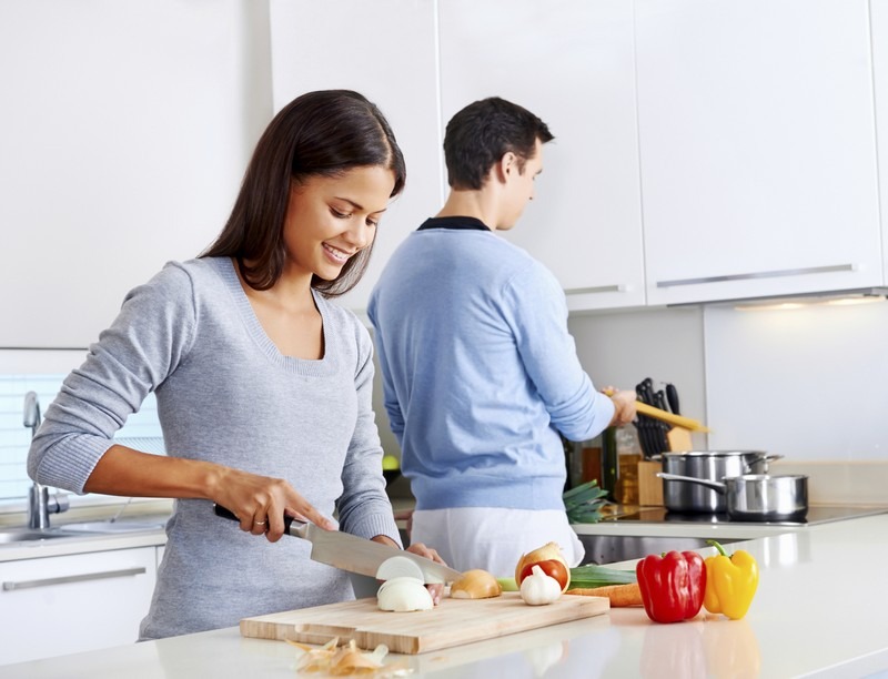 Úspora energie v kuchyni - indukčný sporák Energeticky úsporné tipy pre kuchynské indukčné sporáky a umývačky riadu