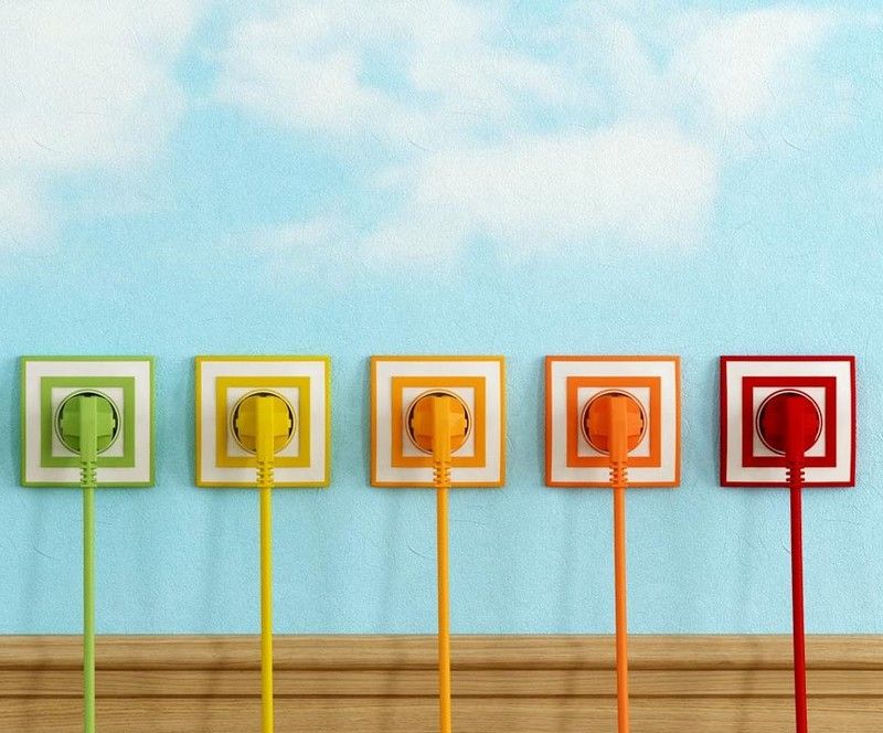 Nikdy nenechávajte elektrické zariadenia v pohotovostnom režime Tipy na úsporu energie-úspory energie-úplné vypnutie elektrických zariadení