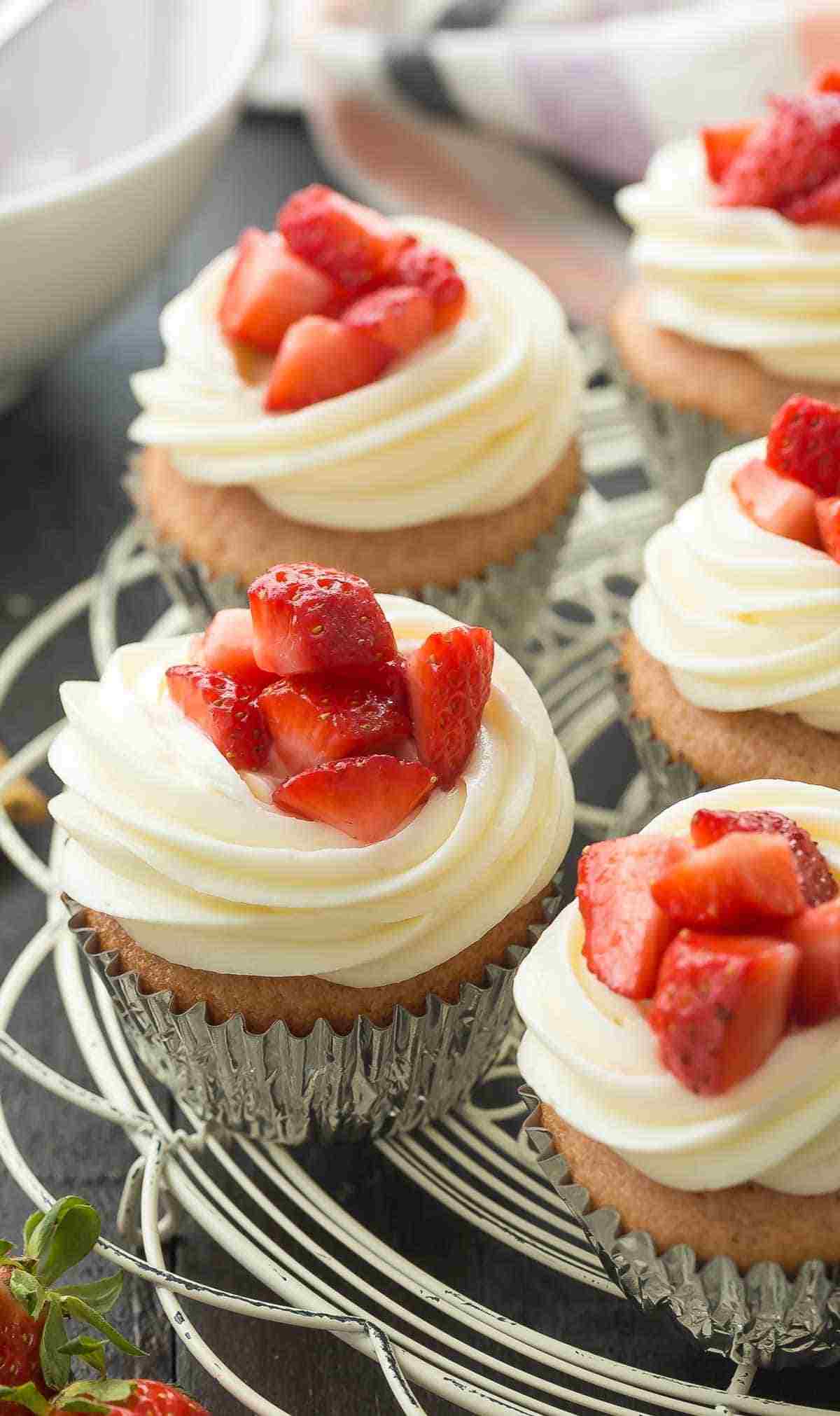 Recept na jahodový praclík s dezertom Cupcakes Letný dezert