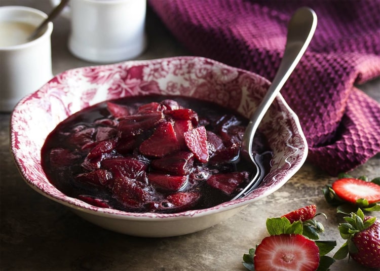 Jahodová a papriková omáčka k hovädziemu filé - uvarte pikantné jedlá