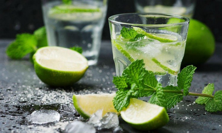 Recept na letné panenské mojito s maketami