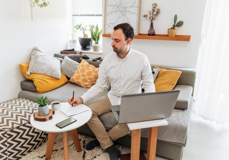 Vyberte si svoje pracovisko doma rozumne, aby ste sa vyhli nepríjemnostiam