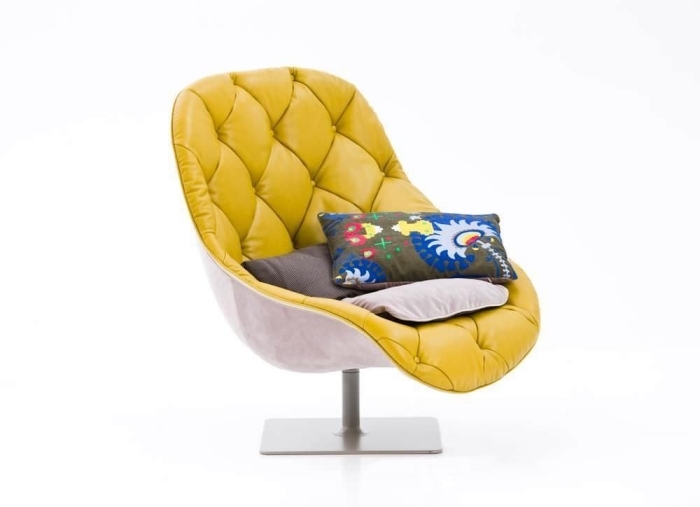 Lehátko Bohemian od Patricia Urquiola v žiarivej žltej farbe Salónik-kreslo-bohémsky-patricia-urquiola-klasický-prešívaný-vzor-svetlá-žltá