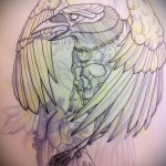 színes holló tetoválás vázlata 1