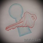 A vázlat a kulcs és zár tetováláshoz # 987 a minta érdekes változata, amely sikeresen használható a kulcs és a zár véglegesítésére és alkalmazására egy pár számára tetoválásként