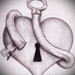 Vázlat egy kulcs és zár tetováláshoz # 353 a minta klassz változata, amely sikeresen használható egy pár zár és kulcs tetováláshoz