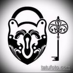 Vázlat a 454 -es kulcs- és zár -tetováláshoz - a minta exkluzív változata, amely sikeresen használható a zár és a kulcs tetoválásként történő véglegesítésére és alkalmazására.