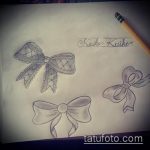 íj tetoválás vázlata a 142 -es számmal - a rajz hűvös változata, amely sikeresen használható revízióhoz és íj rajzolásához a pápára tetoválásként