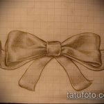 íj -tetoválás vázlata a 979 -es számmal - a rajz hűvös változata, amely jól használható a háton lévő íj feldolgozására és tetoválásként történő alkalmazására