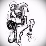 A Joker tetoválás vázlata # 724 a kép méltó változata, amely jól használható a Joker kártya tetoválásként történő felülvizsgálatához és alkalmazásához