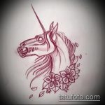az egyszarvú tetoválás vázlata # 575 a minta klassz változata, amely sikeresen használható a feldolgozásra és az egyszarvú tetoválásra a combra
